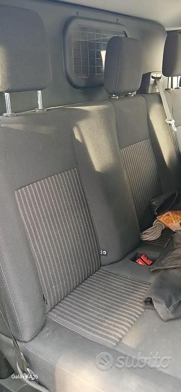 Usata Ford Transit Custom 136 CV (100 kW) 2016 Nero Berlina