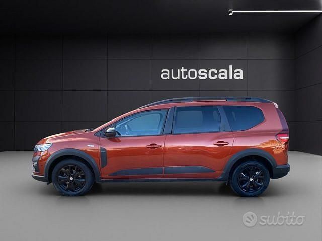Occasion Dacia Jogger Extreme 101 ch (74 kW) 2022 Marron Monospace