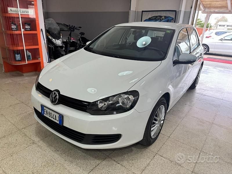 Usata VW Golf VII Highline 105 CV (77 kW) 2012 Bianco Berlina