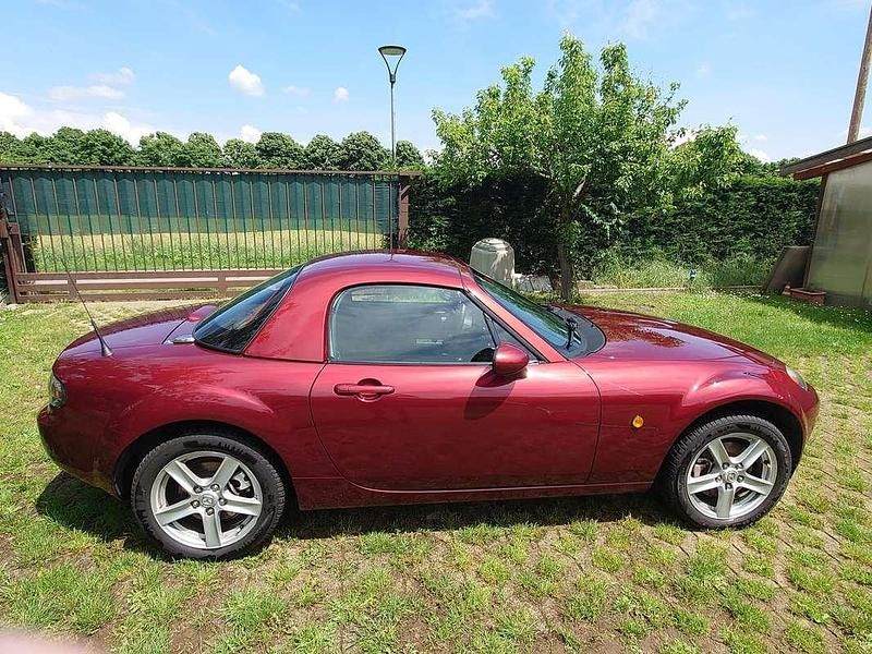 Usata Mazda MX5 160 CV (117 kW) 2006 Cabrio