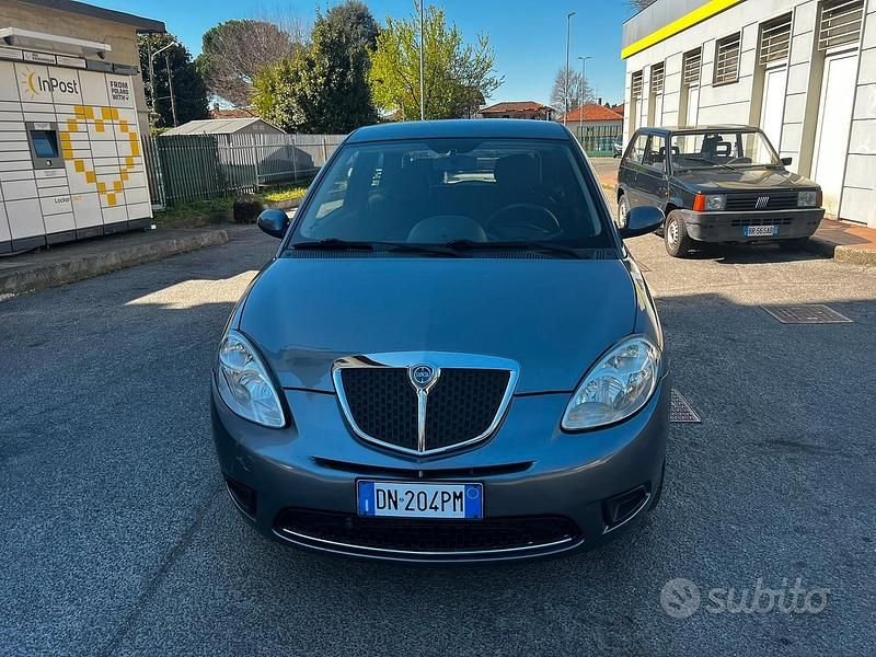 Usata Lancia Ypsilon 2008 Grigio Utilitaria