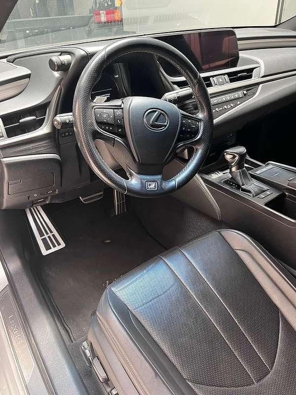 Usata Lexus ES300 178 CV (130 kW) 2019 Berlina