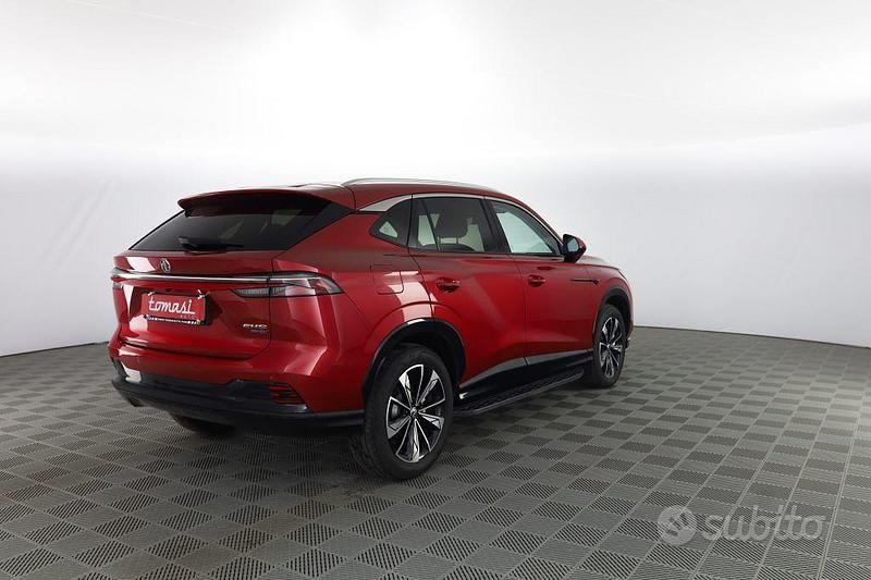 Usata MG HS Luxury 272 CV (200 kW) 2025 Diamond red SUV