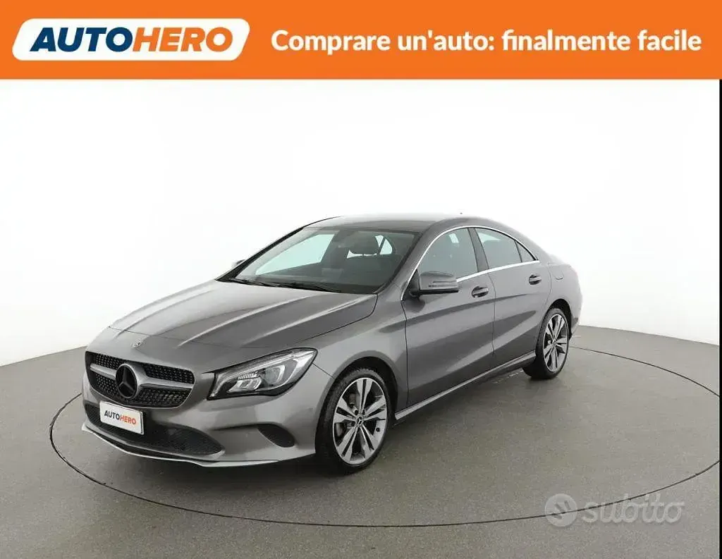 Usata Mercedes CLA180 Business 109 CV (80 kW) 2018 Grigio Berlina