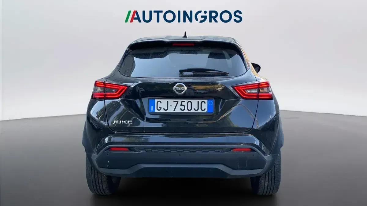 Usata Nissan Juke N-Connecta 114 CV (83 kW) 2022 Nero SUV