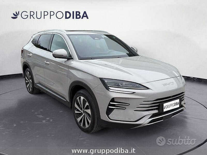 Usata BYD Seal U Boost 217 CV (159 kW) 2025 Beige SUV