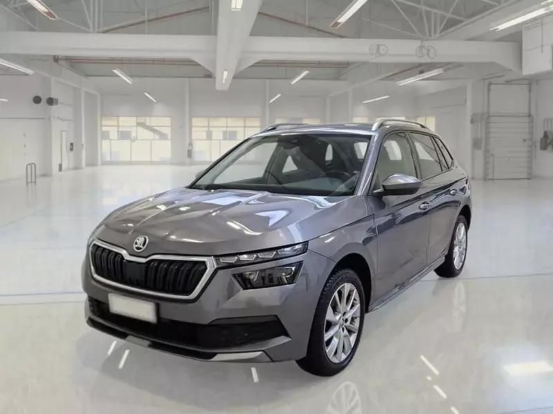 Grigio Usata 2022 Skoda Kamiq Style SUV | 17.700 € (Molto cara) - Immagine 1/4