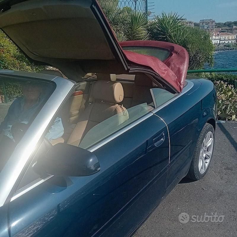 Usata Audi A4 Cabriolet 163 CV (119 kW) 2005 Blu Cabrio