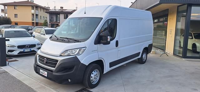 Usata Fiat Ducato 33 131 CV (96 kW) 2018 Bianco pastello Furgone