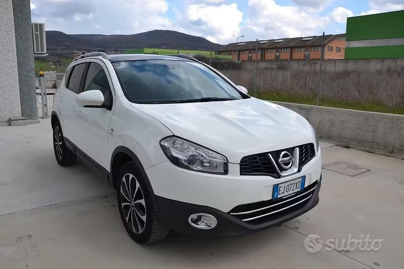 Usata Nissan Qashqai Acenta 110 CV (80 kW) 2011 Bianco SUV