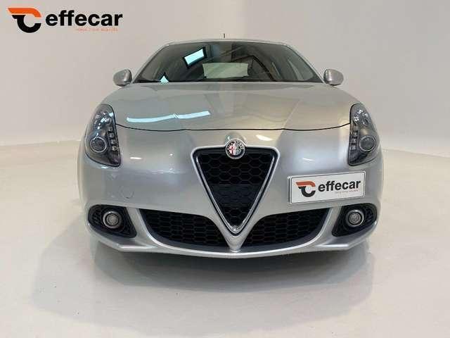 Usato 2014 Alfa Romeo Giulietta 1.4 Benzin 105 CV (9.900 €)