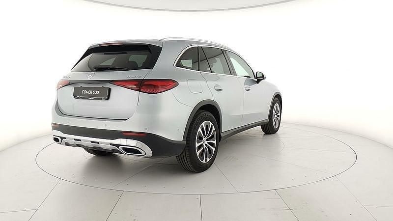 Usata Mercedes GLC220 Advanced Plus 197 CV (144 kW) 2022 Argento SUV