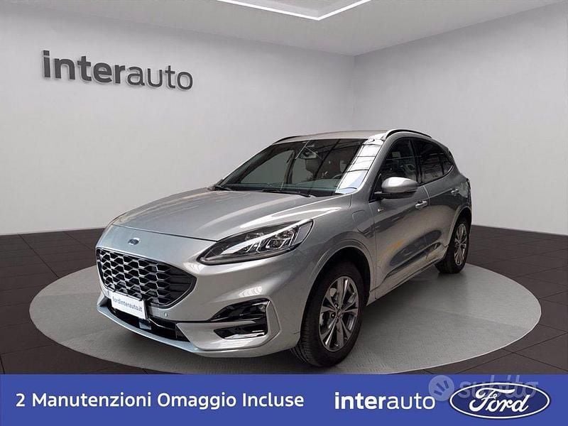 Usata Ford Kuga ST-Line X 225 CV (165 kW) 2021 Argento SUV