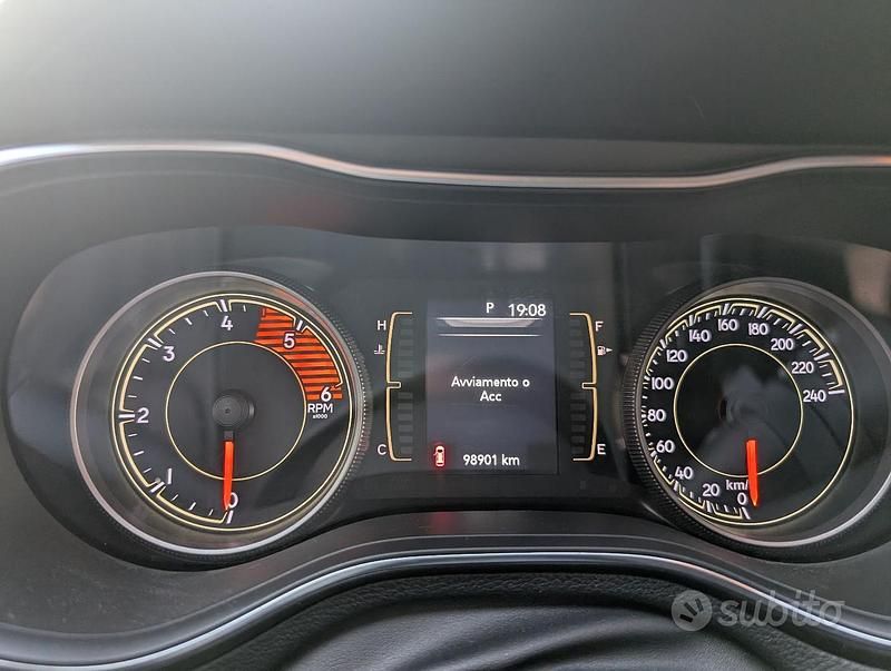 Usata Jeep Cherokee 194 CV (142 kW) 2019 SUV