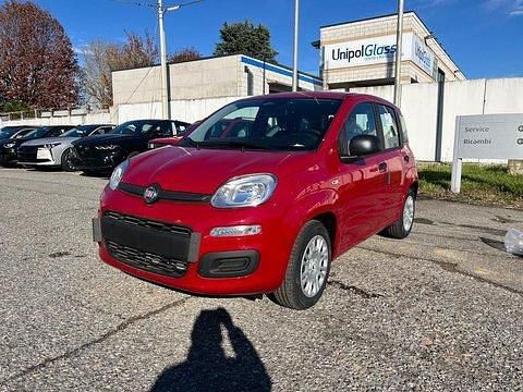 Rosso Nuova 2025 Fiat Grande Panda S Due volumi | 13.590 € (Buon prezzo) - Immagine 1/4