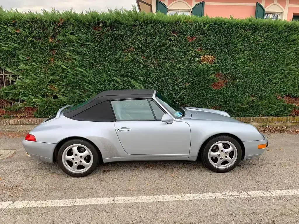 Usata Porsche 993 286 CV (210 kW) 1996 Grigio