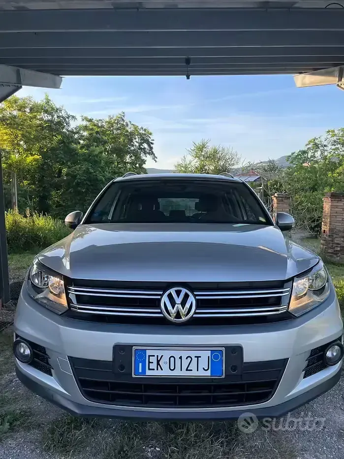 Usata VW Tiguan 122 CV (89 kW) 2012 Grigio SUV