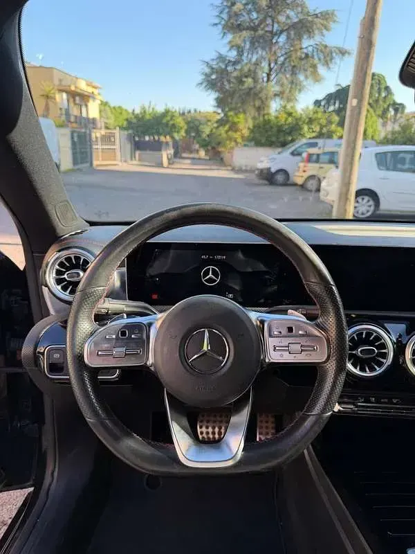 Usata Mercedes CLA180 Premium 116 CV (85 kW) 2020 Berlina