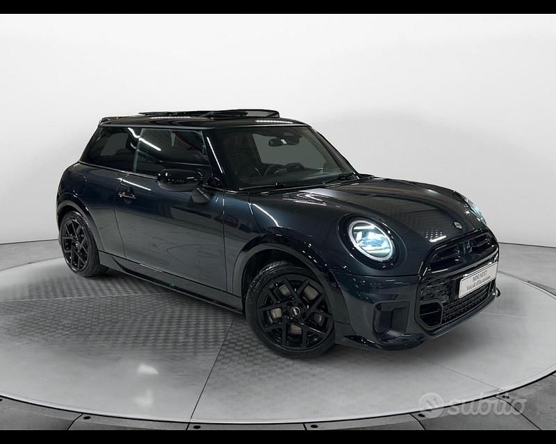 Usata Mini John Cooper Works 204 CV (150 kW) 2025 Grigio Utilitaria