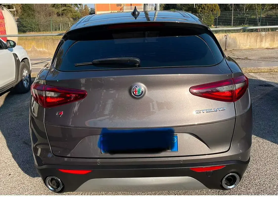 Occasion Alfa Romeo Stelvio Executive 209 ch (153 kW) 2019 SUV