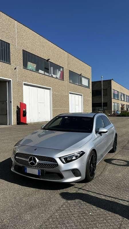 Usata Mercedes A180 116 CV (85 kW) 2019 Berlina