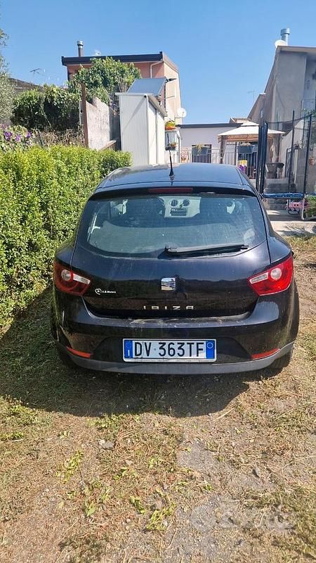 Nero Usata 2009 Seat Ibiza Due volumi | 2300 € - Immagine 1/4