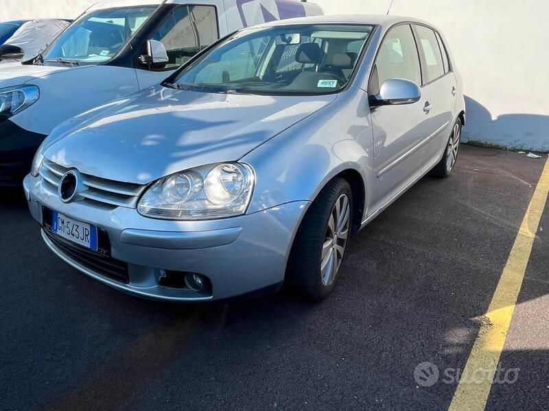 Usata VW Golf V 115 CV (84 kW) 2007 Utilitaria