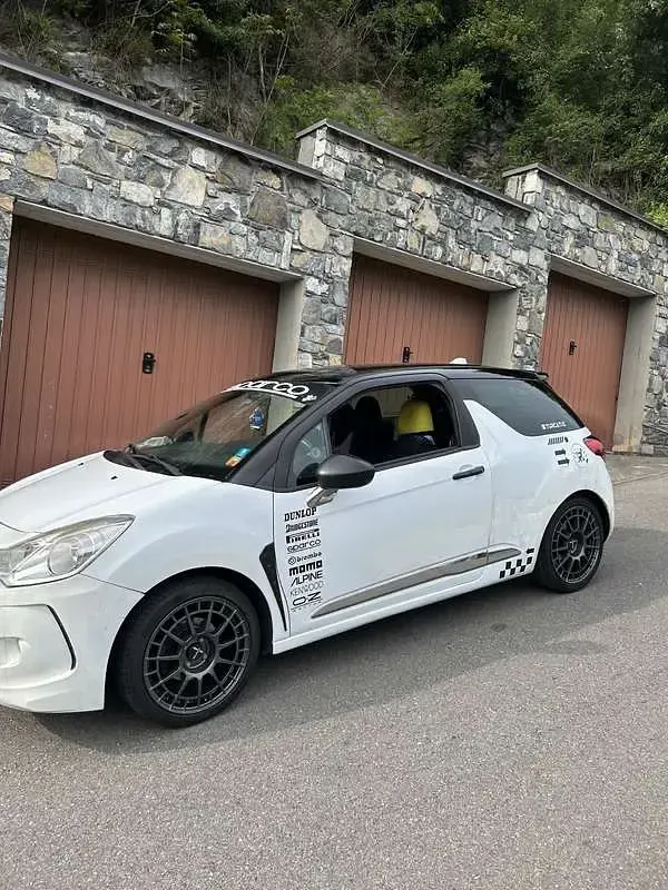 Usata Citroën DS3 Sport Chic 111 CV (81 kW) 2012 Berlina