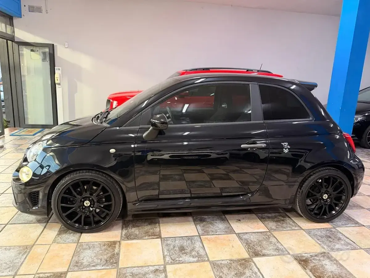 Usata Abarth 595 Pista 165 CV (121 kW) 2017 Nero Berlina