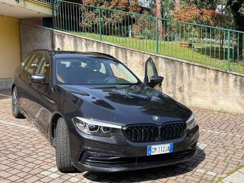 Usato 2020 BMW 520 2.0 Diesel 190 CV (40.000 €)