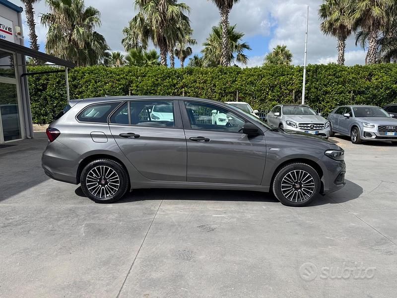 Usata Fiat Tipo S 131 CV (96 kW) 2023 Grigio Station wagon