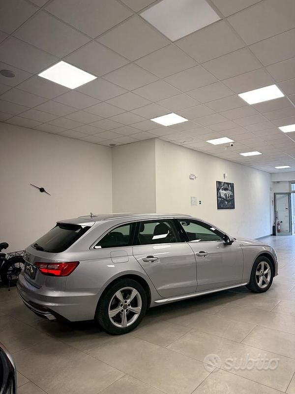 Usata Audi A4 190 CV (139 kW) 2020 Grigio Station wagon