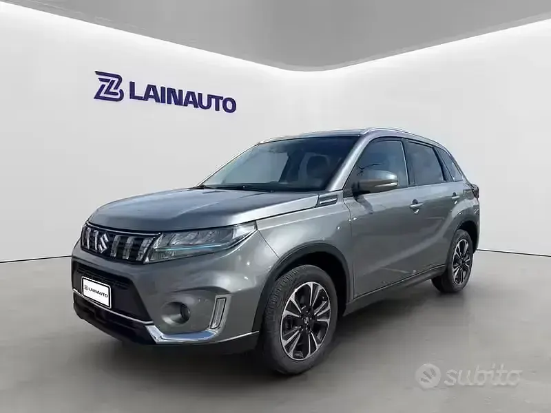 Usata Suzuki Vitara 129 CV (94 kW) 2023 Grigio SUV