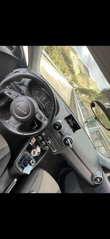 Usata Audi A1 Ambiente 90 CV (66 kW) 2015 Grigio Utilitaria