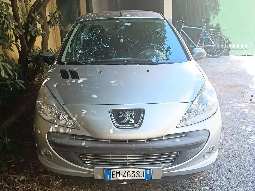 Usata Peugeot 206 60 CV (44 kW) 2012 Grigio Berlina