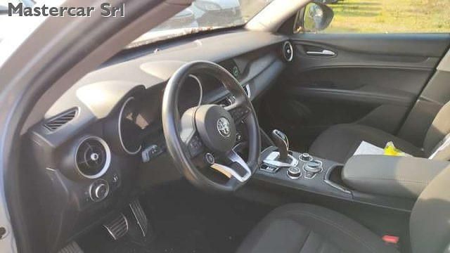 Usata Alfa Romeo Stelvio Super 210 CV (154 kW) 2023 Nero SUV