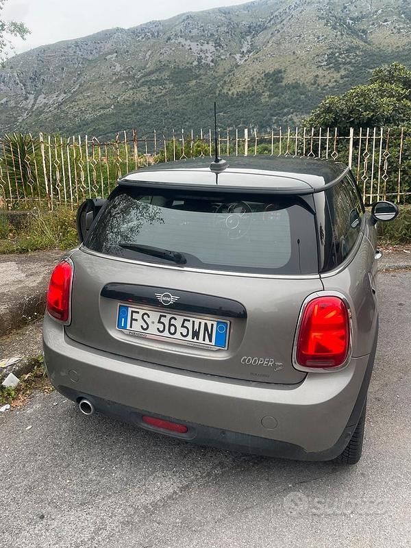Usata Mini Cooper 116 CV (85 kW) 2018 Utilitaria