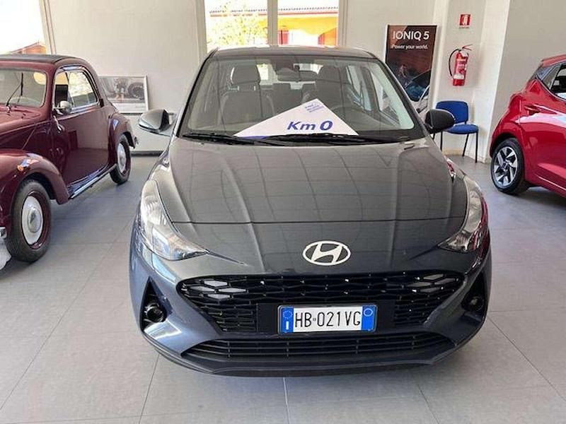 Nuova Hyundai i10 63 CV (46 kW) 2026 Grigio scuro Utilitaria