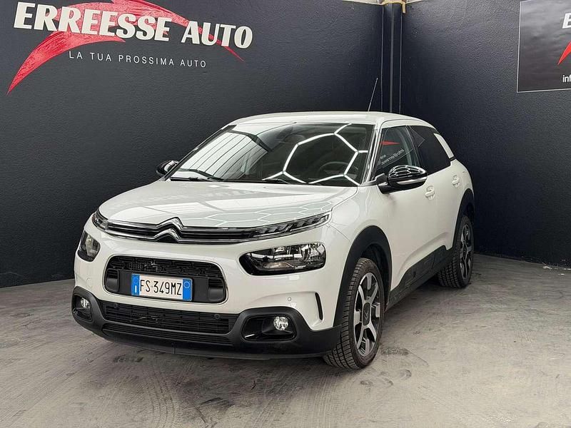Usata Citroën C4 Shine 110 CV (80 kW) 2018 Bianco perla SUV