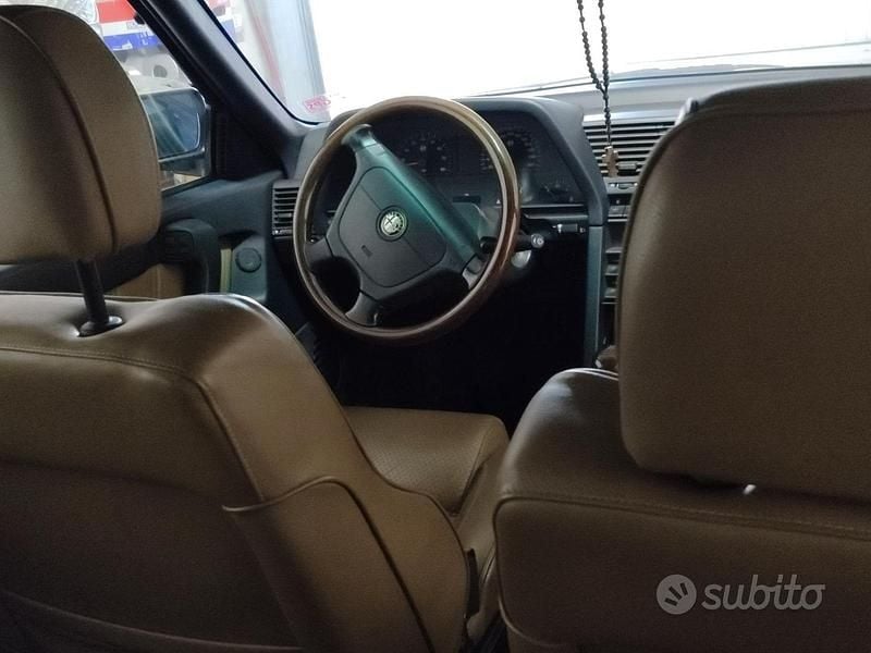 Usata Alfa Romeo 164 171 CV (125 kW) 1996 Blu Berlina