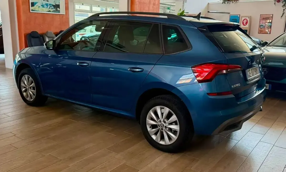 Usata Skoda Kamiq Monte Carlo 90 CV (66 kW) 2021 Blu/azzurro SUV