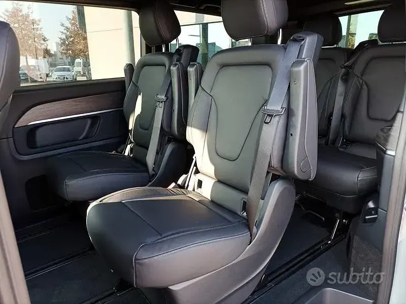 Nuova Mercedes V250 Avantgarde 190 CV (139 kW) 2026 Monovolume
