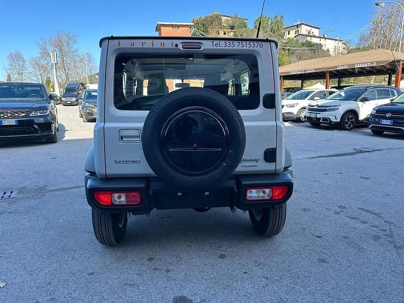 Nuova Suzuki Jimny 102 CV (75 kW) 2026 Argento SUV
