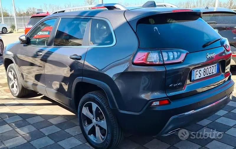 Usata Jeep Cherokee 195 CV (143 kW) 2018 Grigio SUV