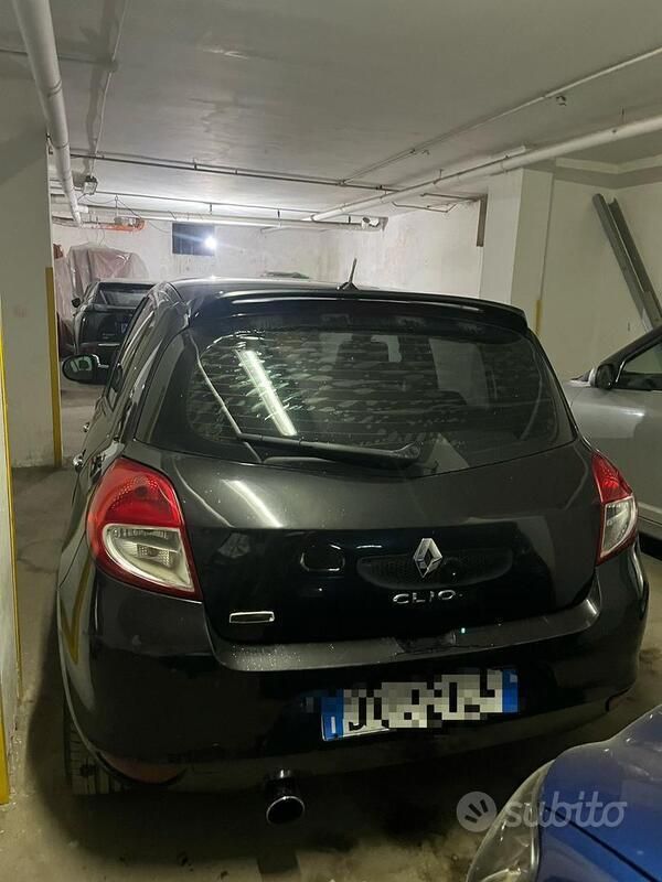 Usata Renault Clio II 58 CV (42 kW) 2009 Nero Berlina