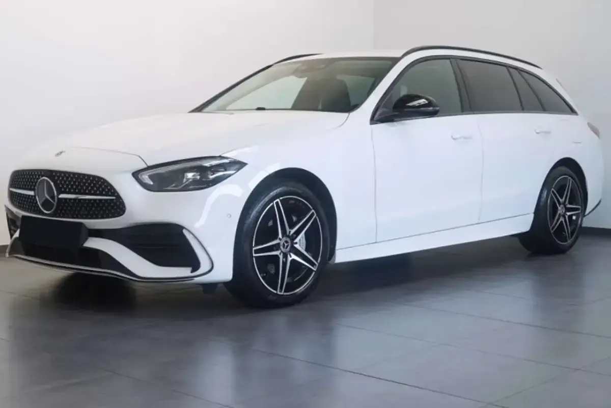 Usata Mercedes C300 Advanced Plus 197 CV (144 kW) 2024 Bianco SUV