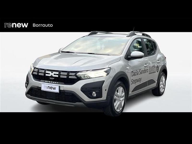 Usata Dacia Sandero Expression 100 CV (73 kW) 2024 Grigio chiaro