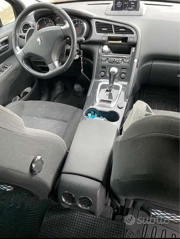 Usata Peugeot 3008 2013 Nero Station wagon