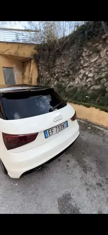 Usata Audi A1 Ambition 122 CV (89 kW) 2010 Utilitaria