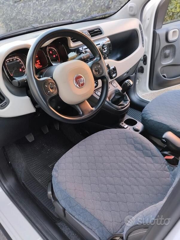 Usata Fiat Panda 4x4 95 CV (69 kW) 2015 Utilitaria